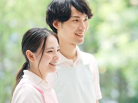 介護/初任者研修(介護福祉士の方歓迎！まるでホテルのような施設！)